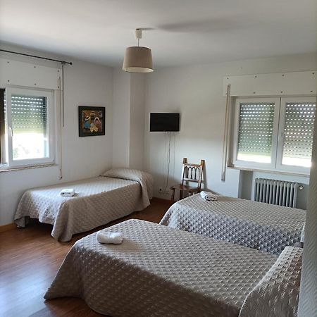 Hostal Alto Páramo Villadangos del Páramo Esterno foto